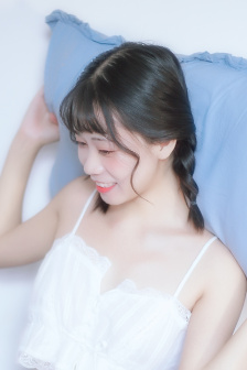 女邻居说我的好大好硬